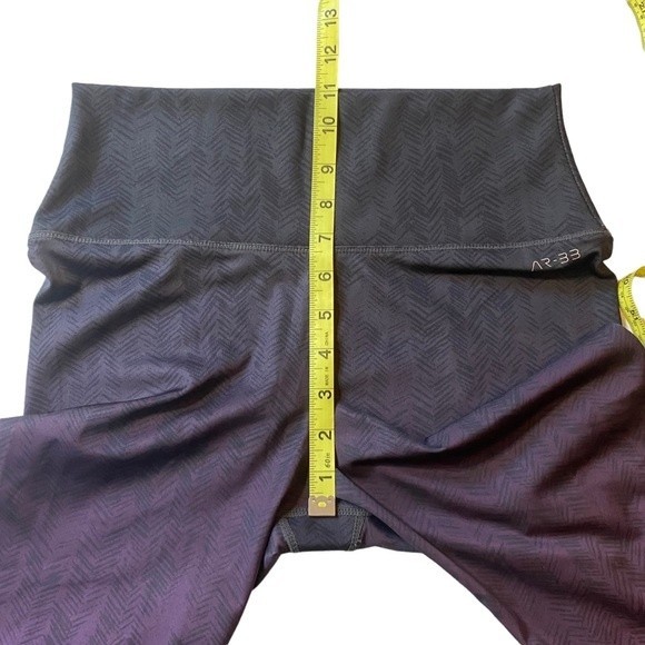 AR-33 Womens Gray Purple Ombre High Waist Legging Size Medium - Picture 9 of 11
